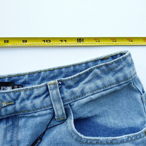 Pretty Little Thing Size 8 Denim Jean Shorts Cutoffs Distressed Boho Festival - Picture 7 of 10
